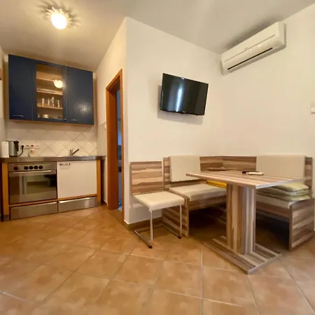 Apartments Grozdana Gradac  Exterior photo