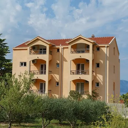 Apartments Grozdana Gradac  Exterior photo